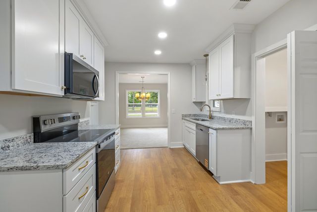 113 Poinsett Drive, Sumter, SC 29150