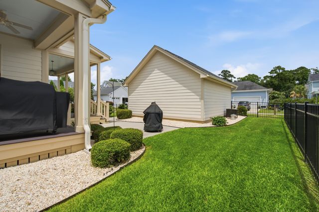 4303 Misty Hollow Lane, Ravenel, SC 29470