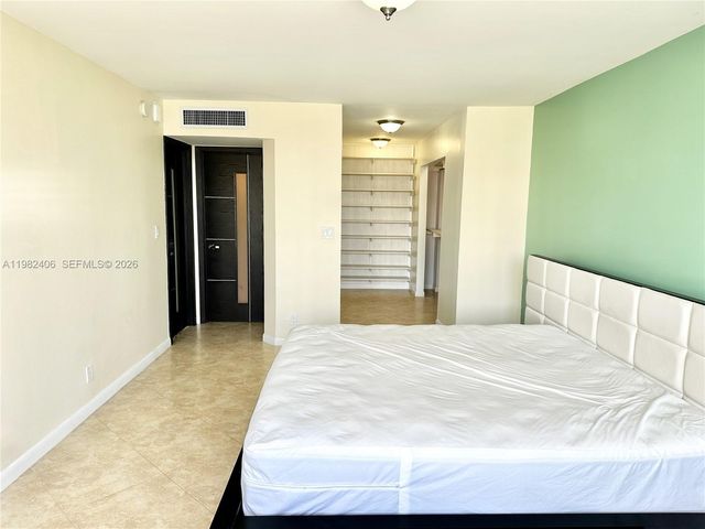 3180 S Ocean Dr 401, Hallandale Beach, FL 33009