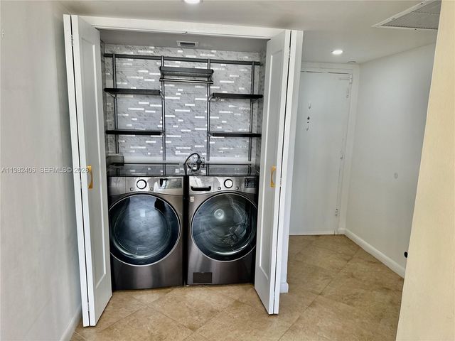 3180 S Ocean Dr 401, Hallandale Beach, FL 33009