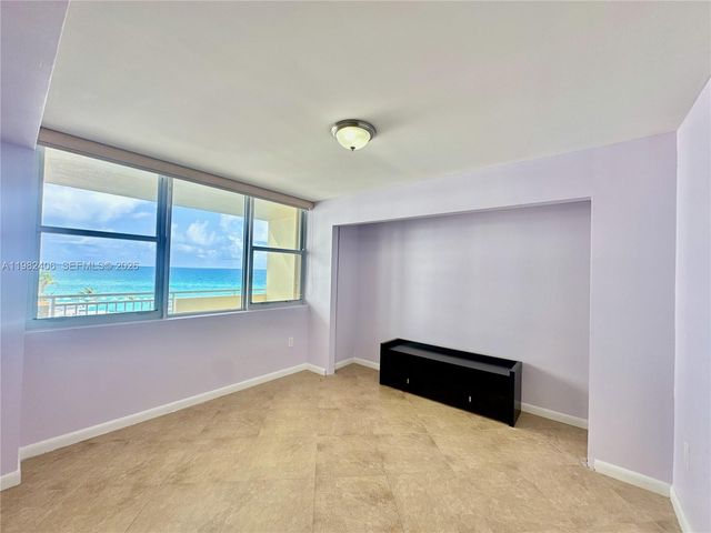 3180 S Ocean Dr 401, Hallandale Beach, FL 33009