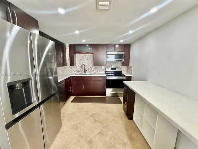 3180 S Ocean Dr 401, Hallandale Beach, FL 33009