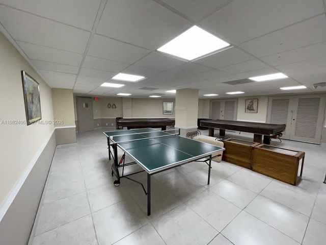 3180 S Ocean Dr 401, Hallandale Beach, FL 33009