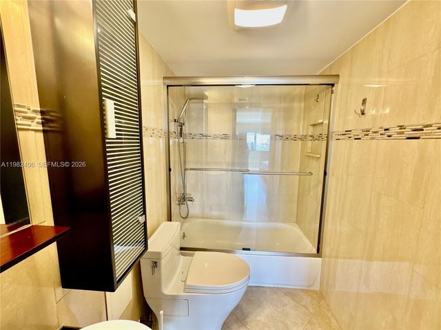 3180 S Ocean Dr 401, Hallandale Beach, FL 33009
