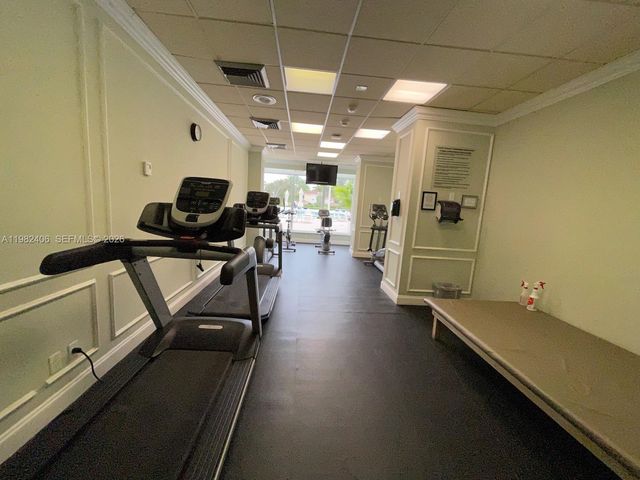 3180 S Ocean Dr 401, Hallandale Beach, FL 33009