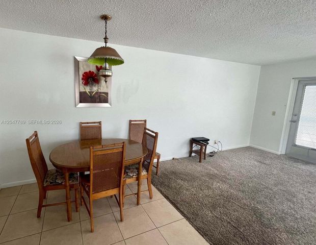 31 WINDSOR B 31, West Palm Beach, FL 33417
