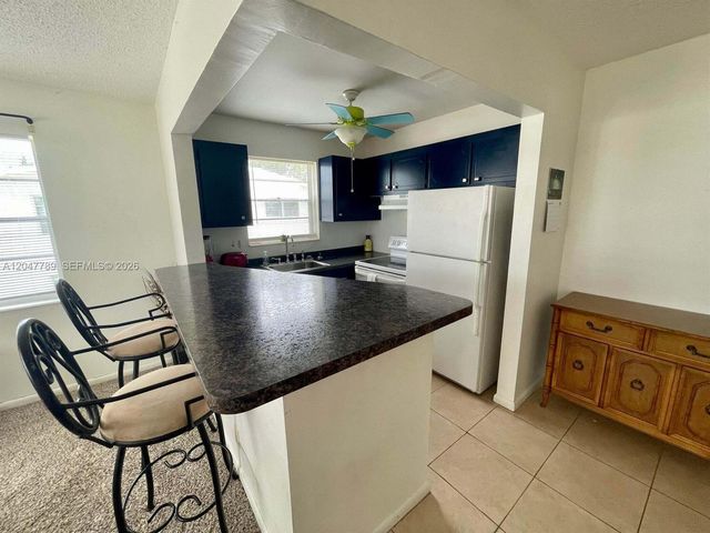 31 WINDSOR B 31, West Palm Beach, FL 33417