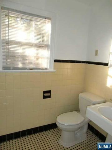 235 Walton Street, Englewood, NJ 07631