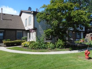 1729 Raintree Court 1729, Sycamore, IL 60178