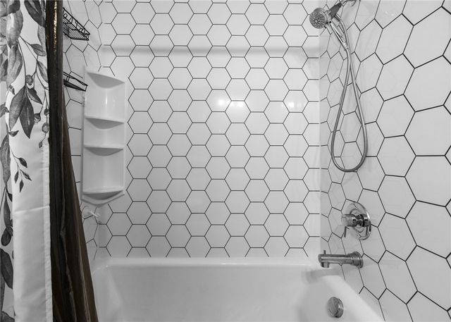 151 Harwick Road, Irondequoit, NY 14609