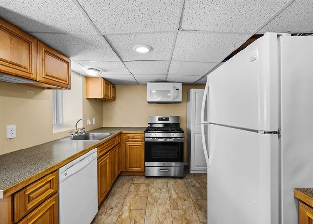 151 Harwick Road, Irondequoit, NY 14609