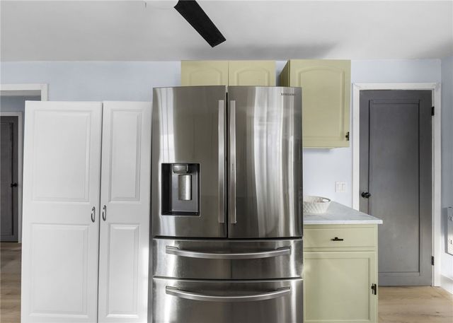 151 Harwick Road, Irondequoit, NY 14609