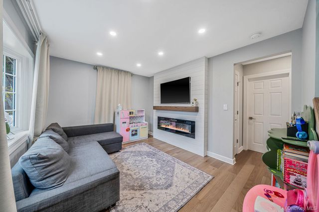 147 Ontario Avenue, Massapequa, NY 11758