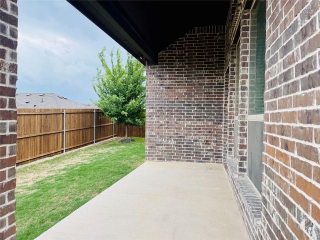 3401 Riverlawn Drive, Anna, TX 75409