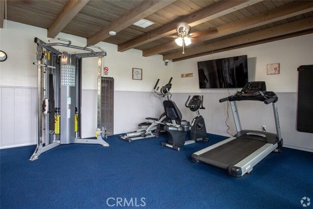 17700 WESTERN Avenue 1, Gardena, CA 90248