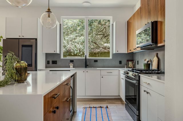 4405 Jinx Ave 1, Austin, TX 78745
