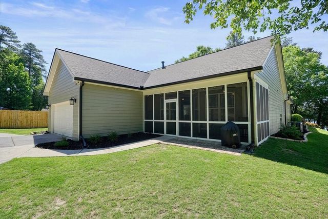 934 Marabella Lane, Canton, GA 30115