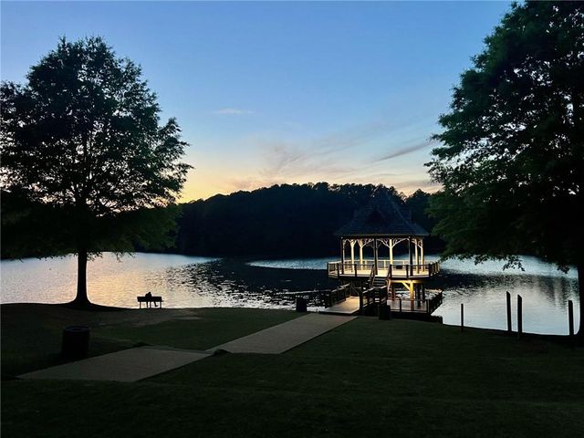 934 Marabella Lane, Canton, GA 30115