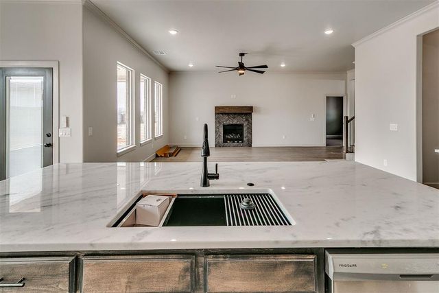 11604 SW 58th Street, Mustang, OK 73064