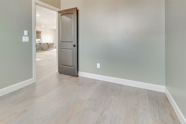 11604 SW 58th Street, Mustang, OK 73064