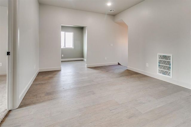 11604 SW 58th Street, Mustang, OK 73064