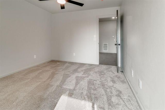 11604 SW 58th Street, Mustang, OK 73064