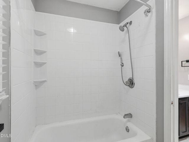 1009 Amber Acres Lane, Knightdale, NC 27545