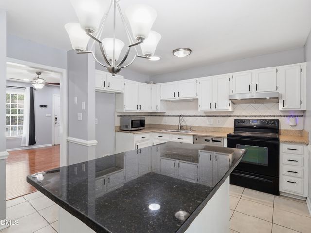 1009 Amber Acres Lane, Knightdale, NC 27545