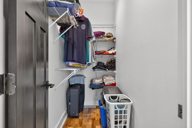 28 Harding Rd, Leoma, TN 38468