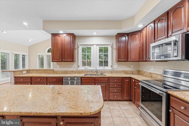 13004 GRAPHITE CT, Clifton, VA 20124