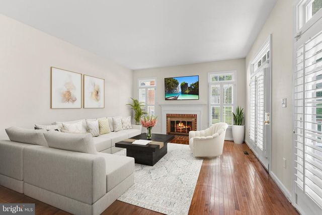 13004 GRAPHITE CT, Clifton, VA 20124