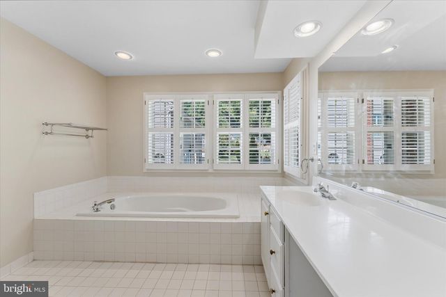 13004 GRAPHITE CT, Clifton, VA 20124