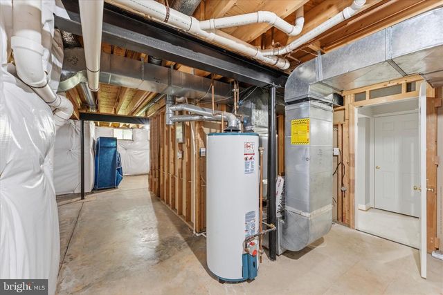 13004 GRAPHITE CT, Clifton, VA 20124