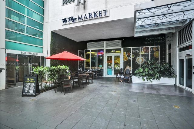 950 Brickell Bay Dr 4610, Miami, FL 33131