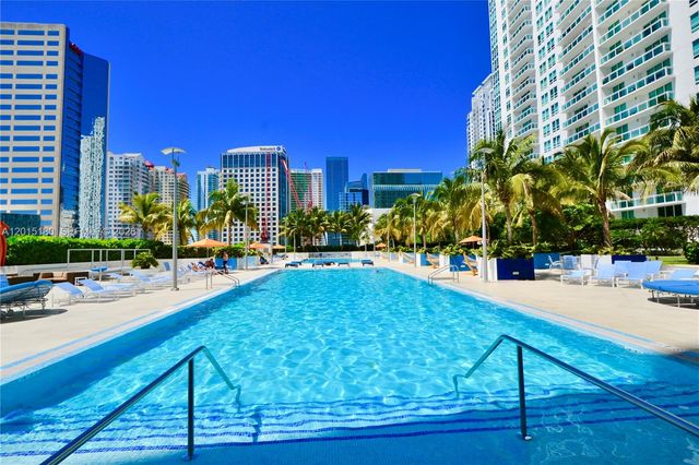 950 Brickell Bay Dr 4610, Miami, FL 33131
