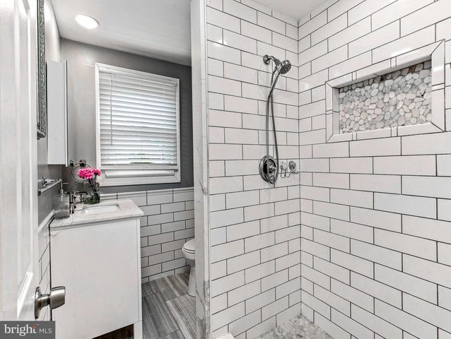 2412 ROUTE 50, Mays Landing, NJ 08330