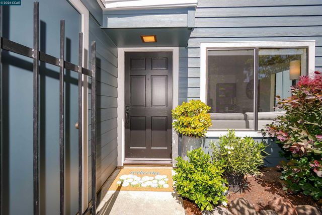 1297 Honey Trl, Walnut Creek, CA 94597