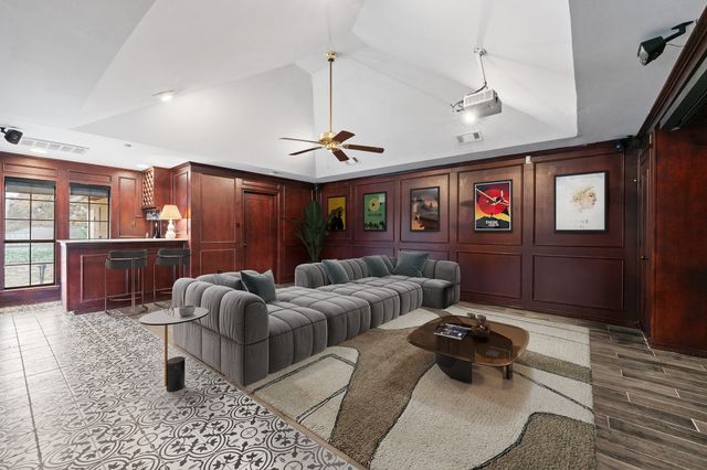 225 SW Alsbury Boulevard, Burleson, TX 76028