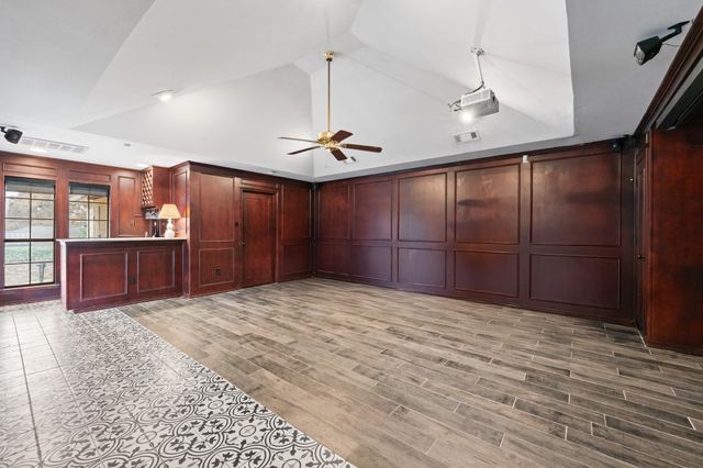 225 SW Alsbury Boulevard, Burleson, TX 76028