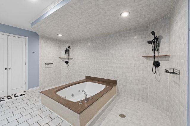 225 SW Alsbury Boulevard, Burleson, TX 76028