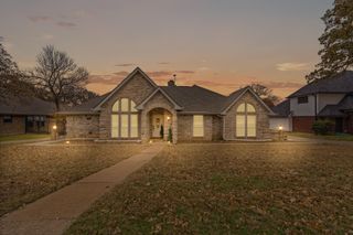 225 SW Alsbury Boulevard, Burleson, TX 76028