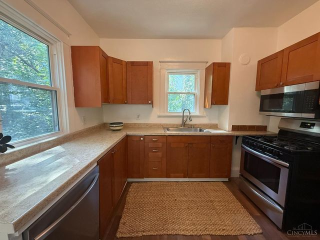 3038 Percy Avenue, Cincinnati, OH 45211