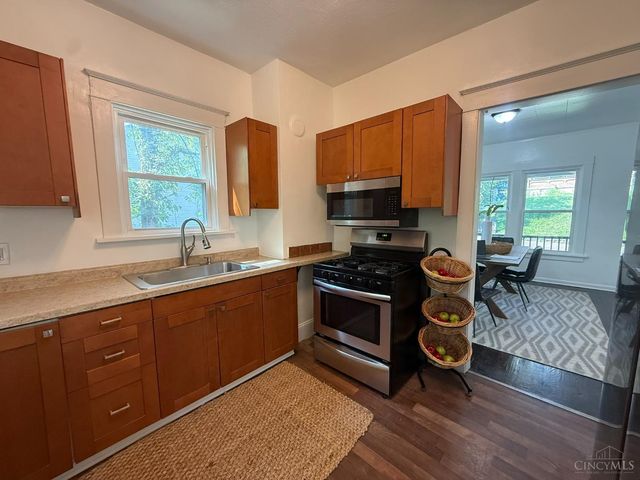 3038 Percy Avenue, Cincinnati, OH 45211