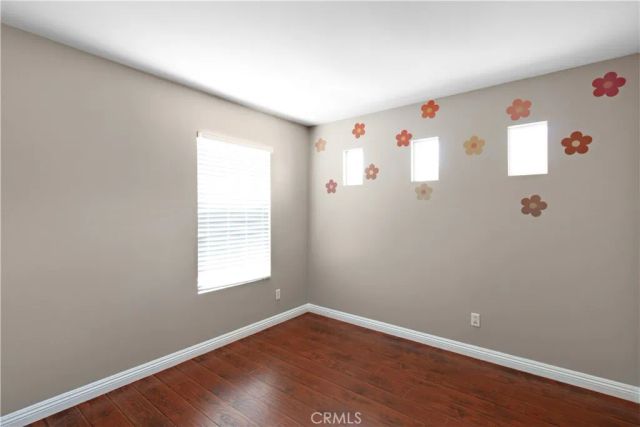 255 Roxanne Lane, Corona, CA 92882
