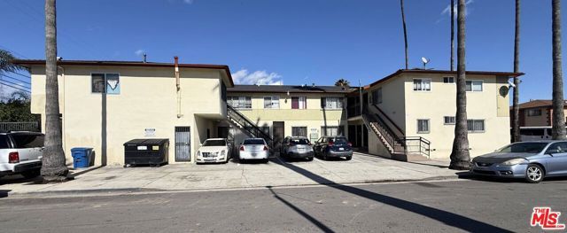 8317 S Western Avenue, Los Angeles, CA 90047