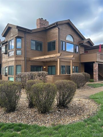 1401 Hemingway Lane H, Weldon Spring, MO 63304