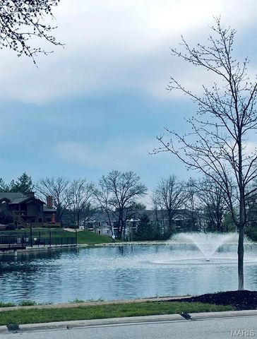 1401 Hemingway Lane H, Weldon Spring, MO 63304