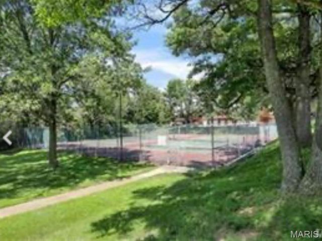 1401 Hemingway Lane H, Weldon Spring, MO 63304