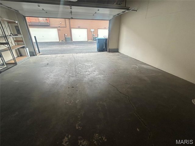 1401 Hemingway Lane H, Weldon Spring, MO 63304