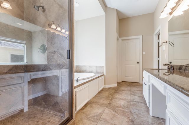 5305 Egbert Street C, Houston, TX 77007